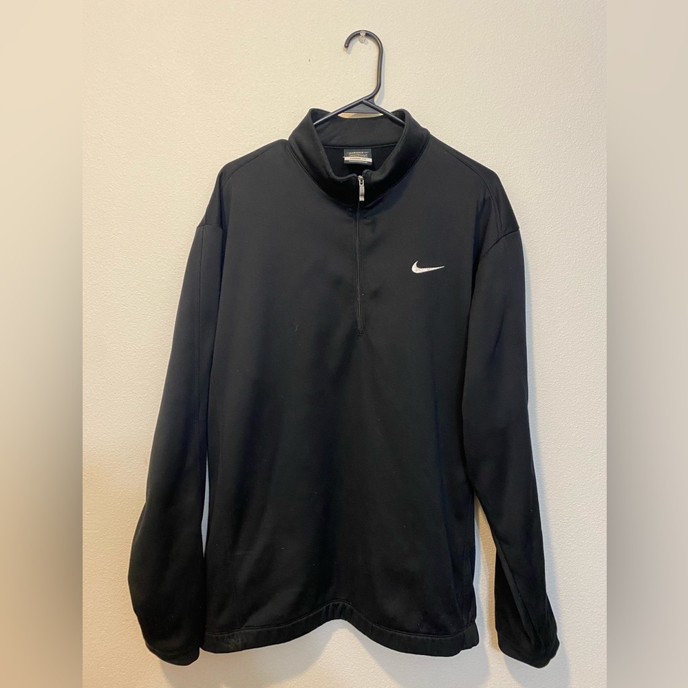 Nike Golf Tour Performance Therma-Fit Large in women’s